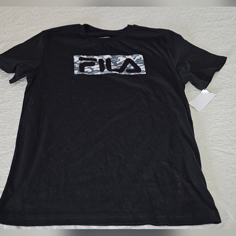 Fila boys Long Sleeve T-Shirts 14 16 logo